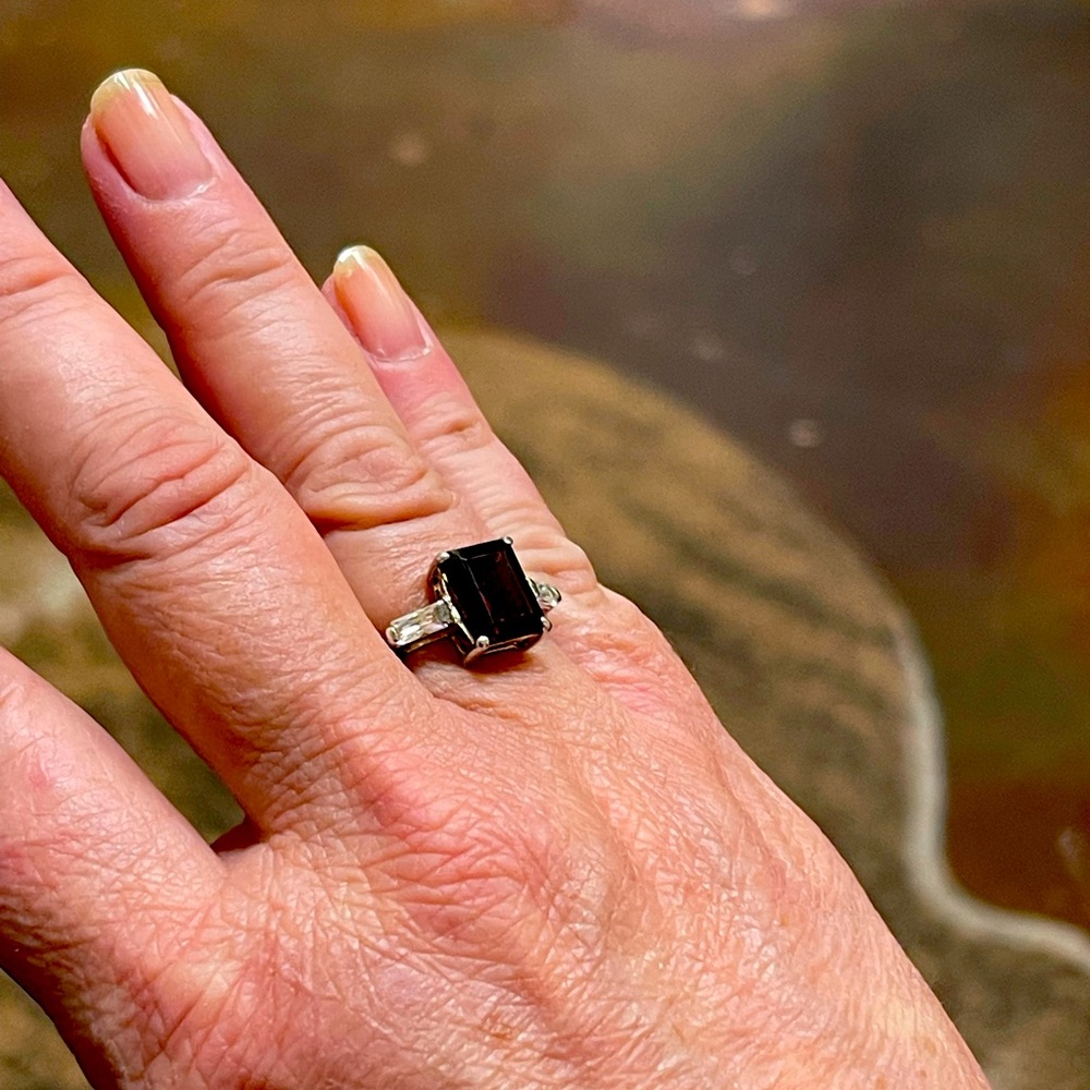 925 sterling garnet ring